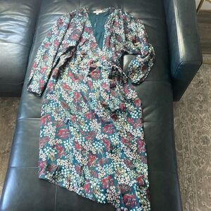 Host Pick 🎉 Joie wrap dress